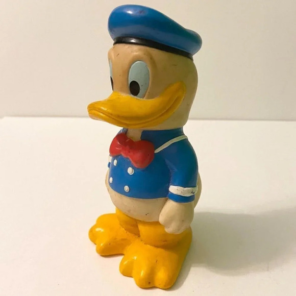 Vintage Donald Duck Coin  Bank 6 Inch Tall Figure Missing Bottom Stopper - Picture 3 of 12